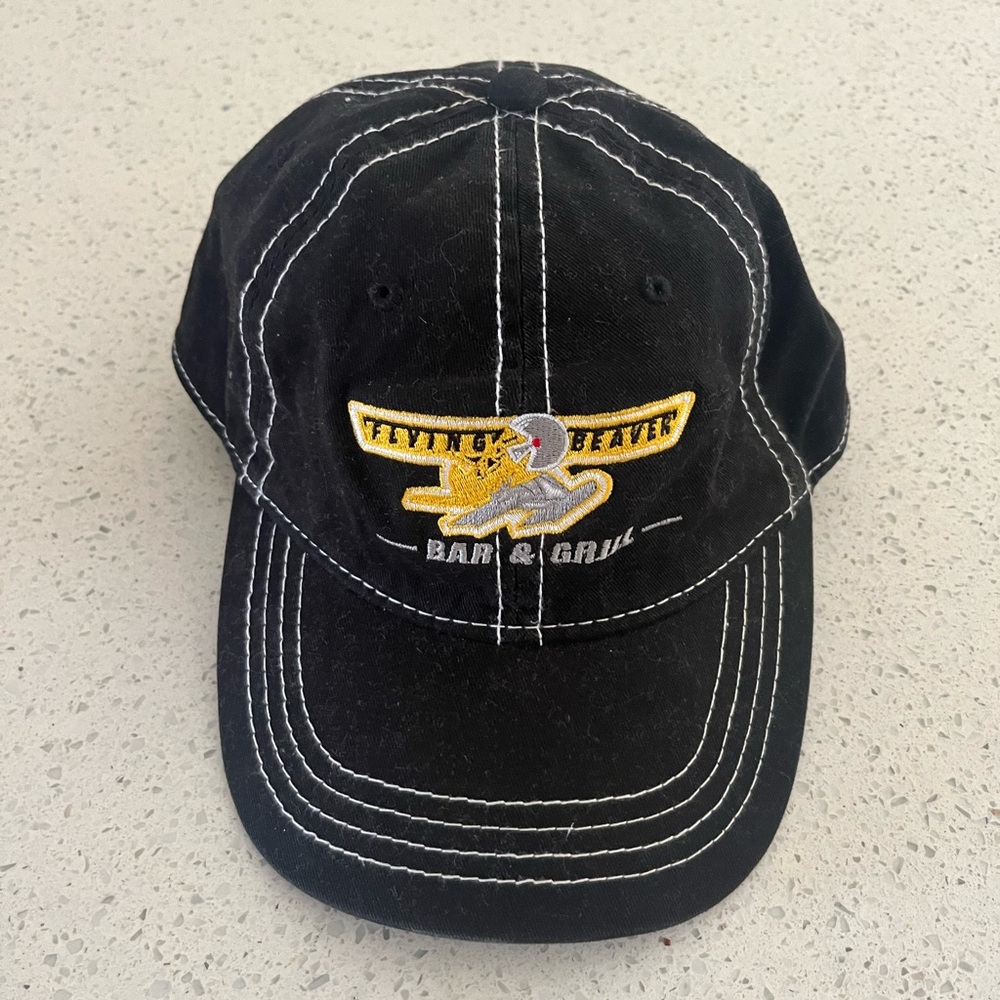 Flying Beaver Bar & Grill Black Cap
